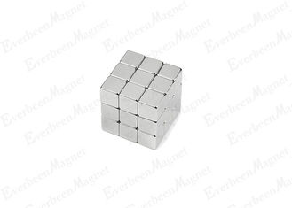 Çin N35 Neodimyum Nadir Toprak Mıknatıslar 1/2 &amp;quot;× 3/8&amp;quot; × 1/4 &amp;quot;Düşük Sıcaklık Katsayısı Tedarikçi