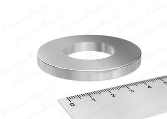 Çin Güçlü Halka Nadir Toprak Mıknatısları OD28 X ID16 X 5mm, Yüksek Enerji Büyük Halka Mıknatıslar Tedarikçi